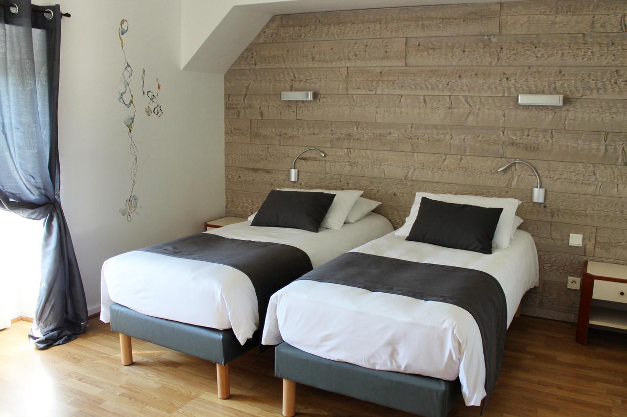 Logis Hotel "Ici M'Aime" Rouvray  Екстер'єр фото